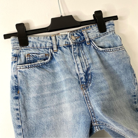 BDG Urban Outfitters High Rise Cropped Flare Jeans - Picture 2 of 10